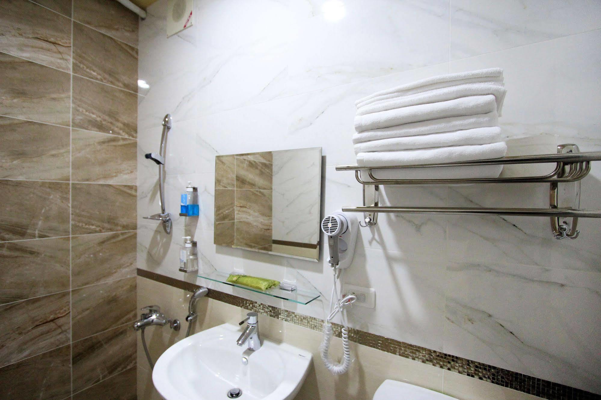 Lantian Baiyun Apartment Хуалиен Сити Екстериор снимка